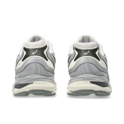 Gel-K1011 -Stussy Store 1203A603 020 SB BK GLB