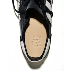 Adidas Originals Adidas X INVINCIBLE Handball Spezial -Stussy Store 7 a0122c80 c56a 4902 95c1 18383b57327c