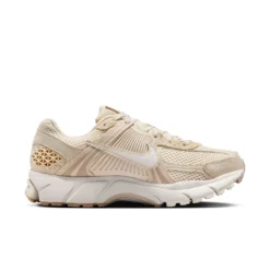 Nike Women's Zoom Vomero 5 -Stussy Store AURORA HV3880 126 PHSRH001 2000