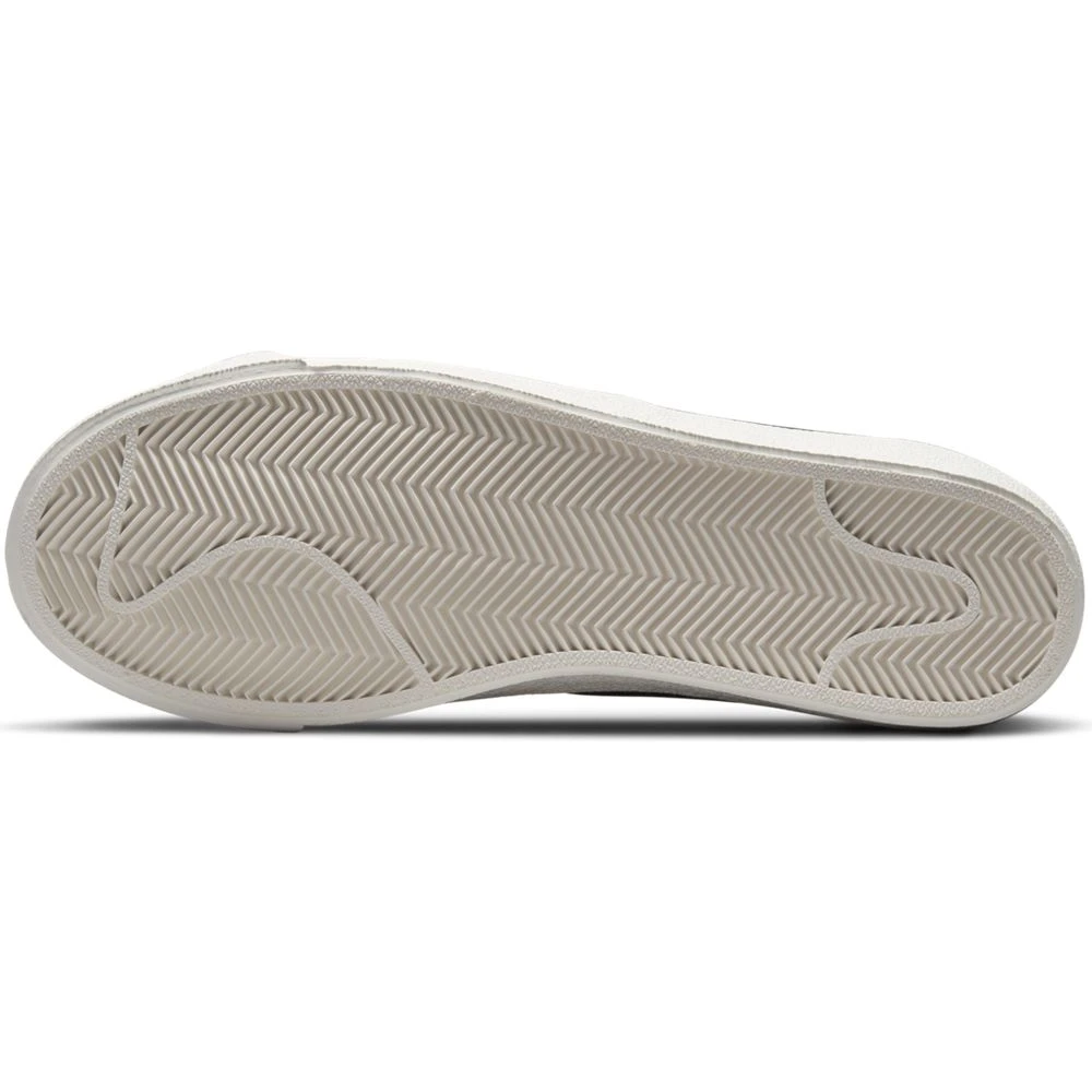 Nike Women's Blazer Low '77 7 Nike Women's Blazer Low '77 - Image 5