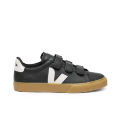 Veja Recife Leather -Stussy Store veja sneakers recifes logo leather black RC0503698 1